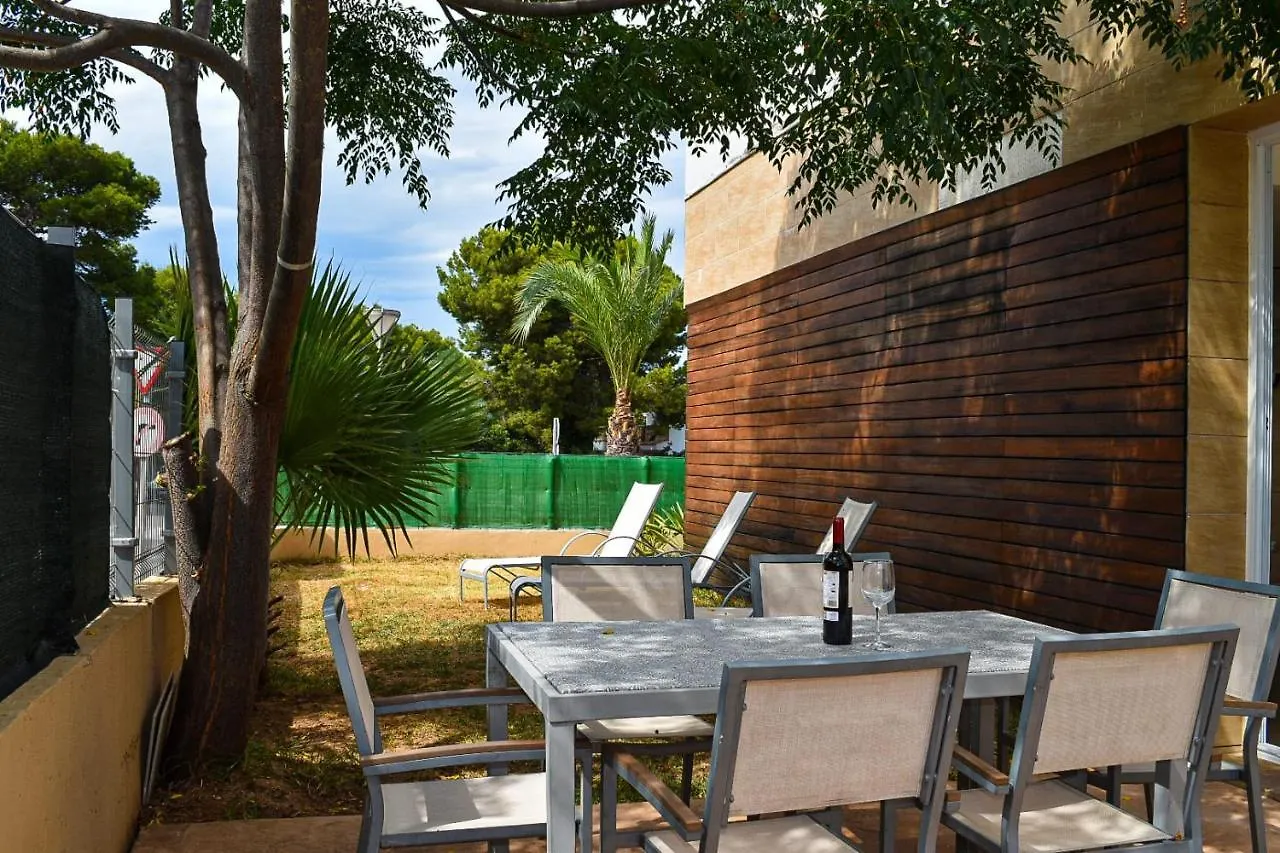 Semi detached Chalet right side Can Picafort